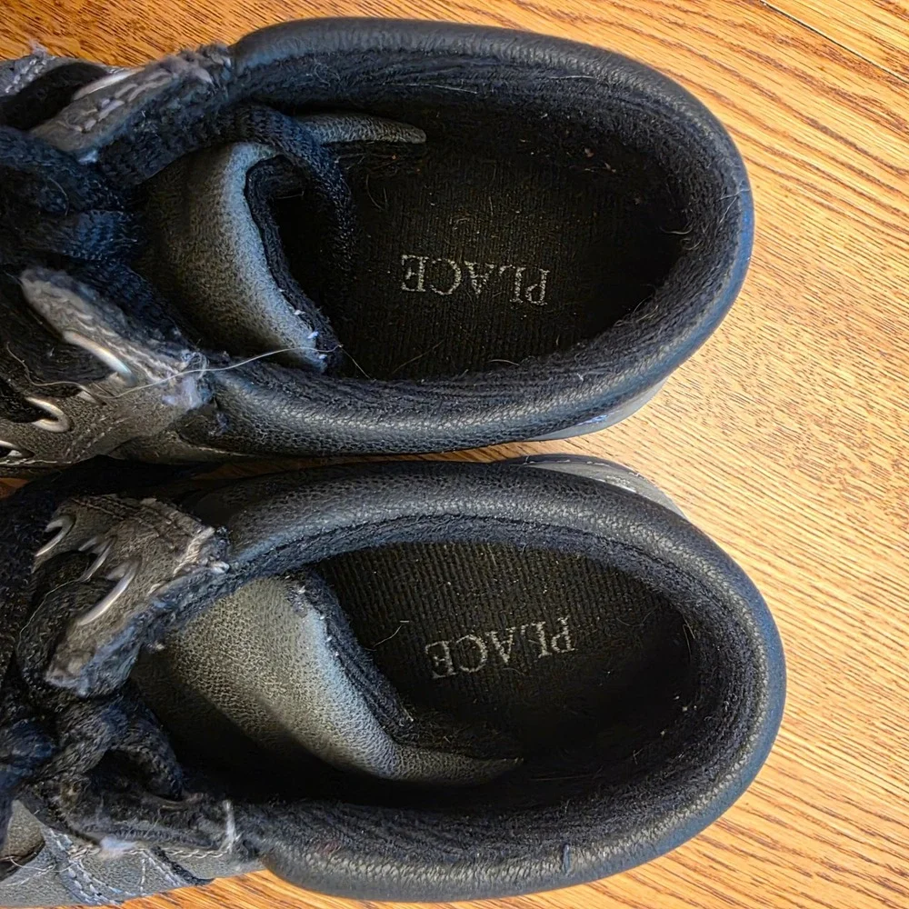 The Childrens Place Boys Sz 11 Grey Ankle Boots Size 11 Hiking Lace Up‎ High Top